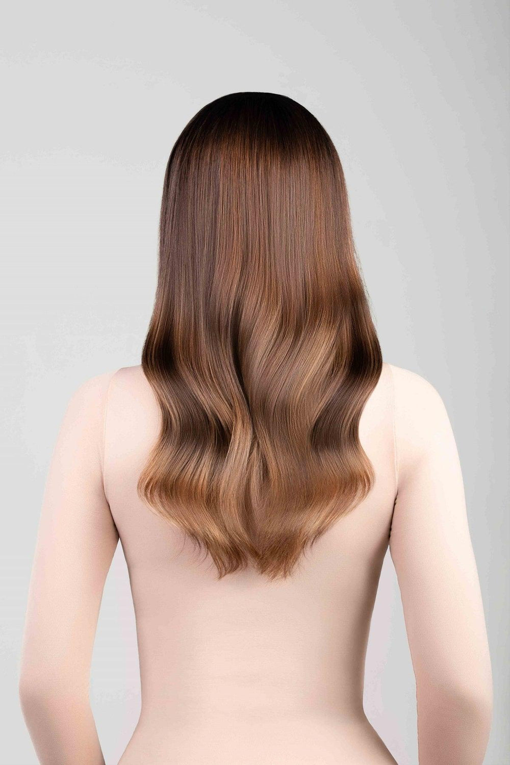 Youmi Beauty hair extension shade Walnut Honey Clip In - Samra Beauty
